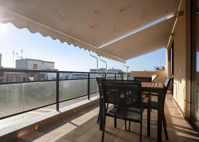 Cozzzy. Exclusive Apartment. *